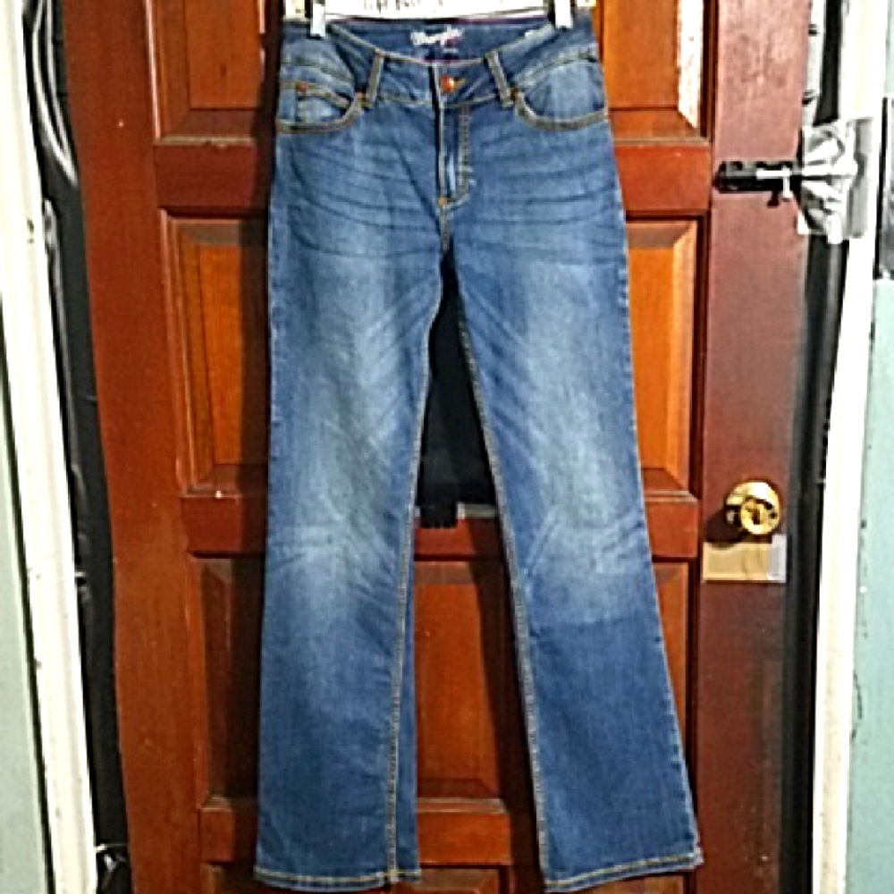 Wrangler Women's Boot Cut Jeans - Blue